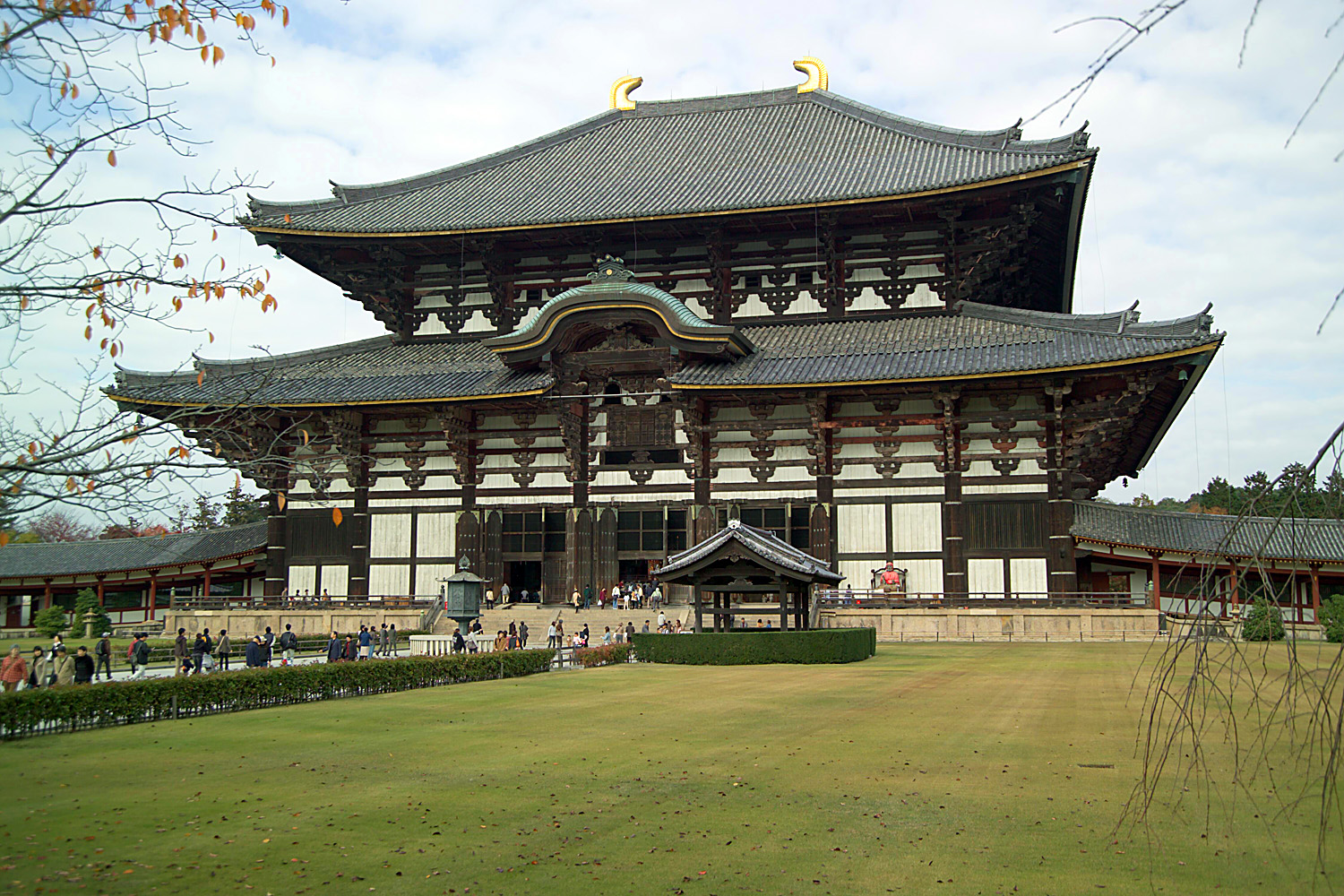[todaiji_nara_japan_2.jpg]