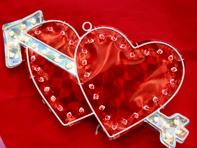 valentines_hearts_arrow.jpg