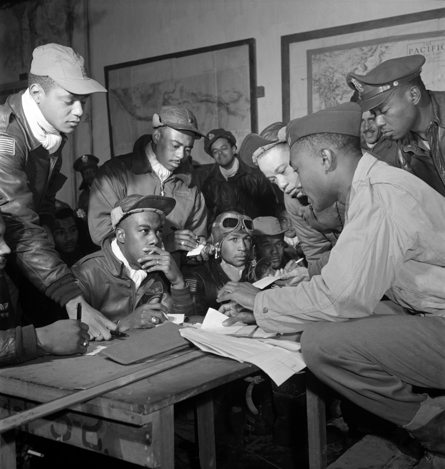 [tuskegee_airmen.jpg]
