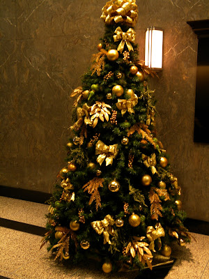 Christmas Tree 250 w 57th Street