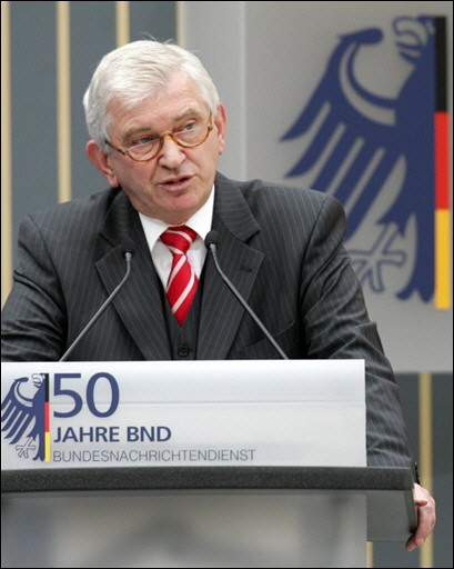 [Allemagne-BND-President-Ernst-Uhrlau-1.jpg]