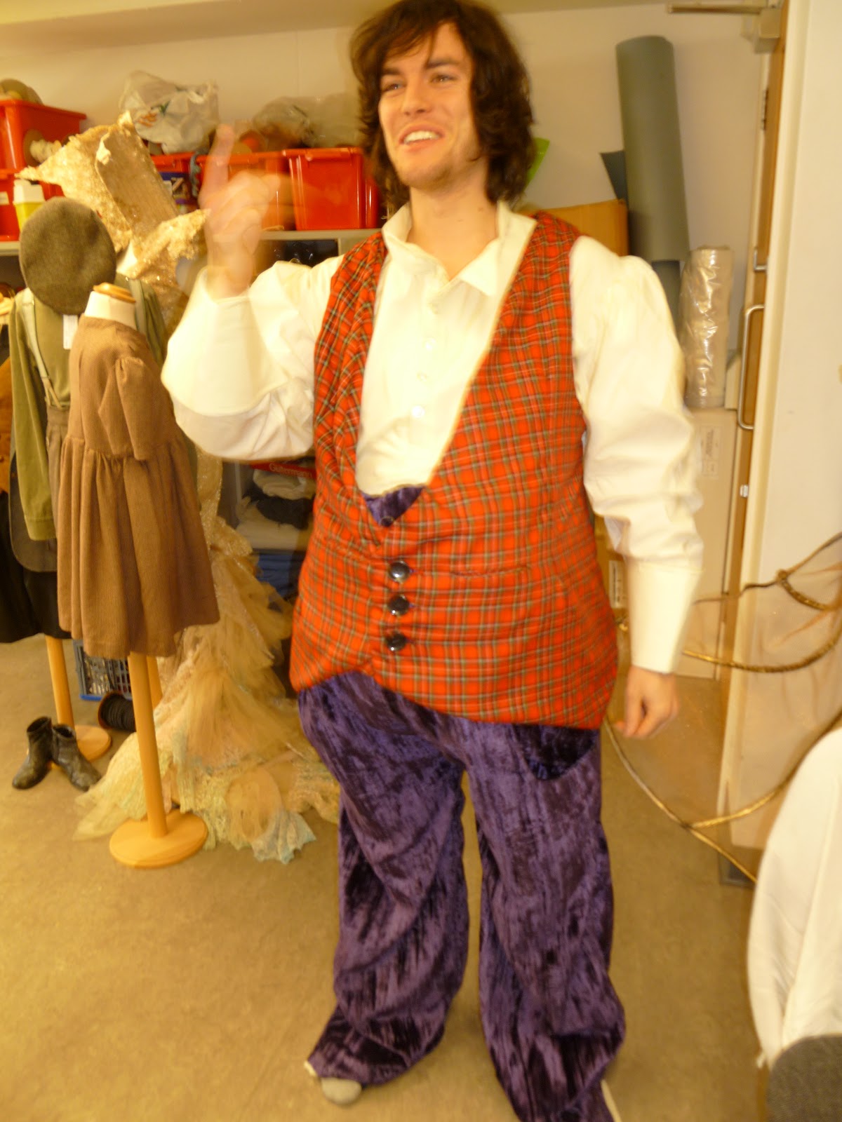 Theatre Costume Maker: Toad of Toad Hall - Still not quite there.