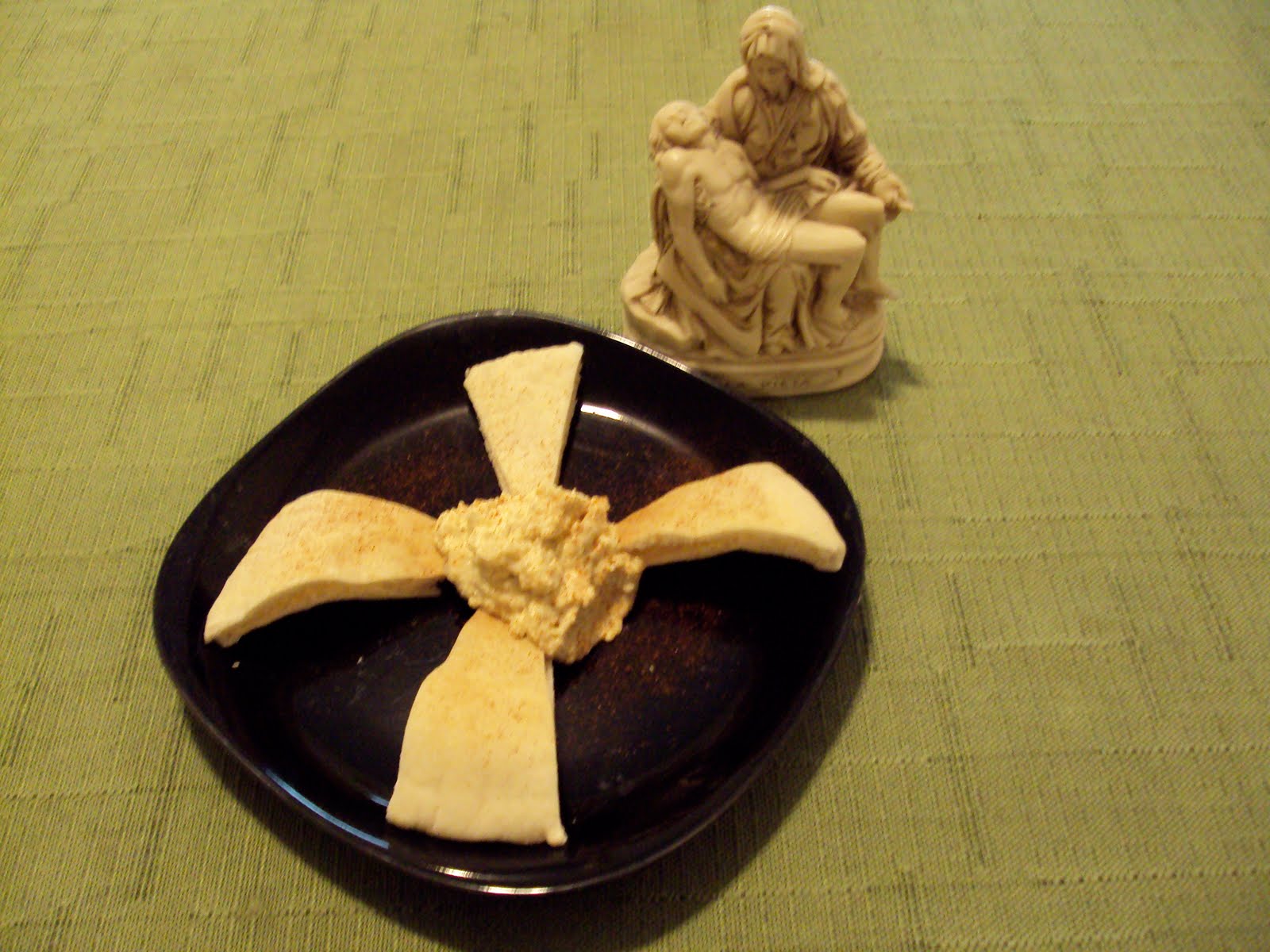 Fallible Foodies Hummus of the Holy Week Hearts of Palm