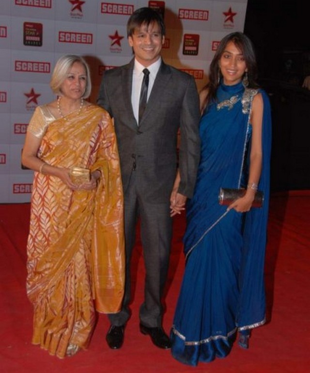 Star Screen Awards Photos - Aishwarya, Katrina, Priyanka, Sonakshi, Dia