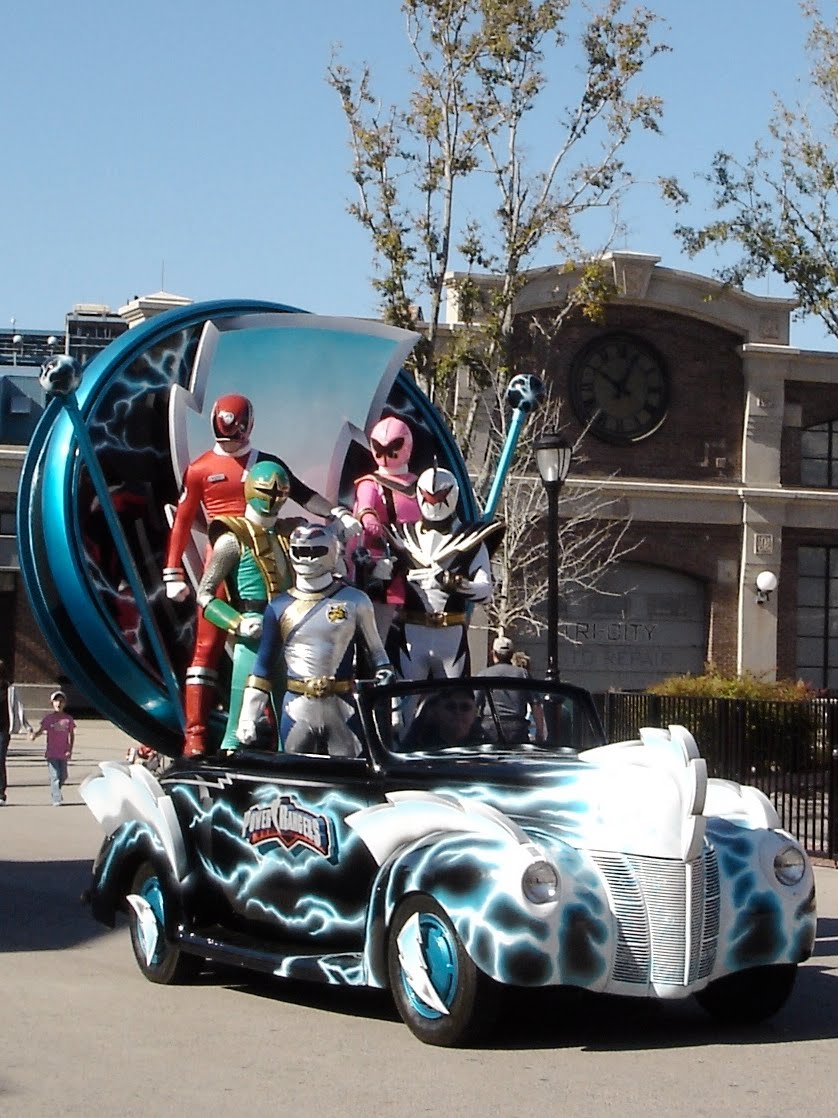 DisneyShawn: Go Go Power Rangers!