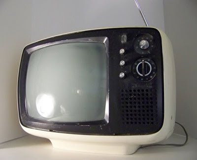 vintage-panasonic-retro-tv
