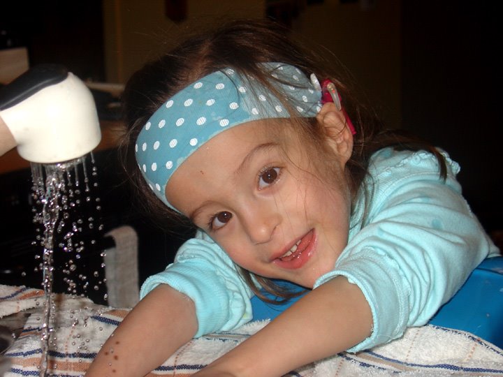 [2008.03.03EdenWashing.jpg]