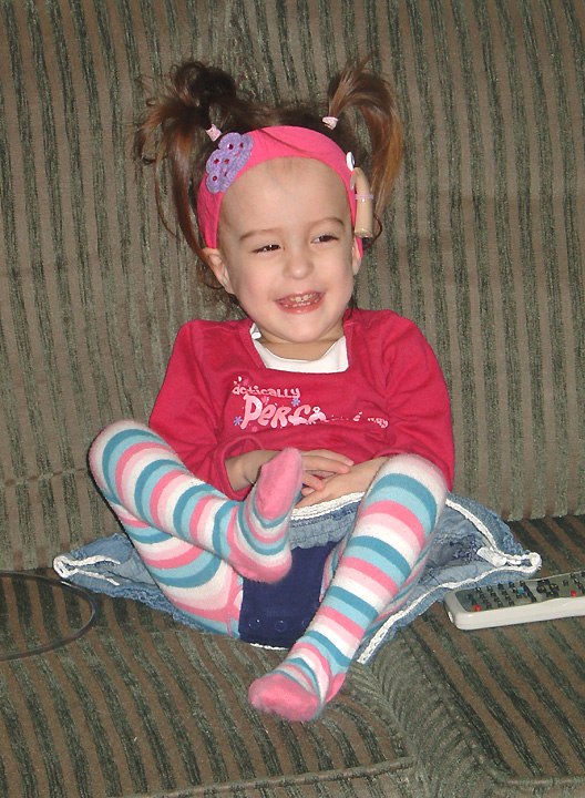 [2007.04.15EdenCouch1.jpg]