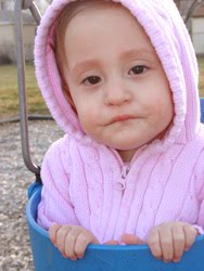 [2006.03.30HollandSwing.jpg]