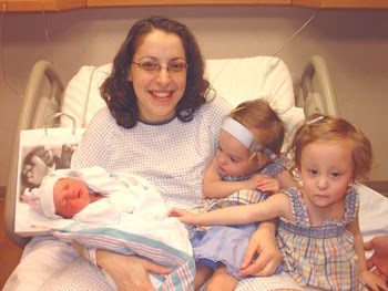 [2006.04.20HappyBirthdayKate.jpg]