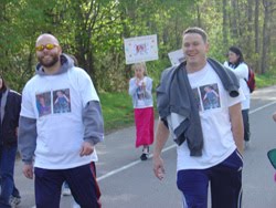 [2006.04.29WalkAmerica3.jpg]