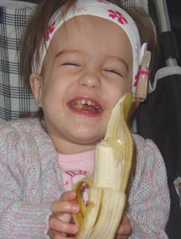 [2006.07.11EdenBanana.jpg]