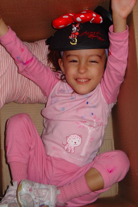 [2008.08.19EdenBox.jpg]