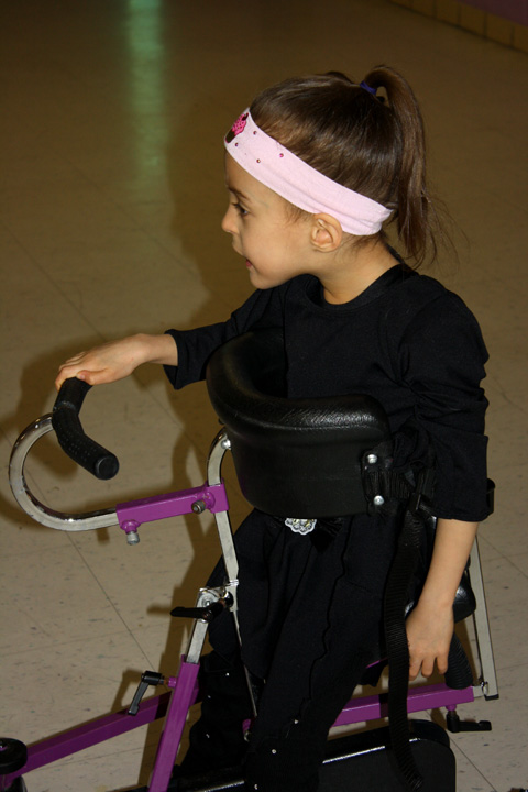 [2009.02.23DanceClass6.jpg]