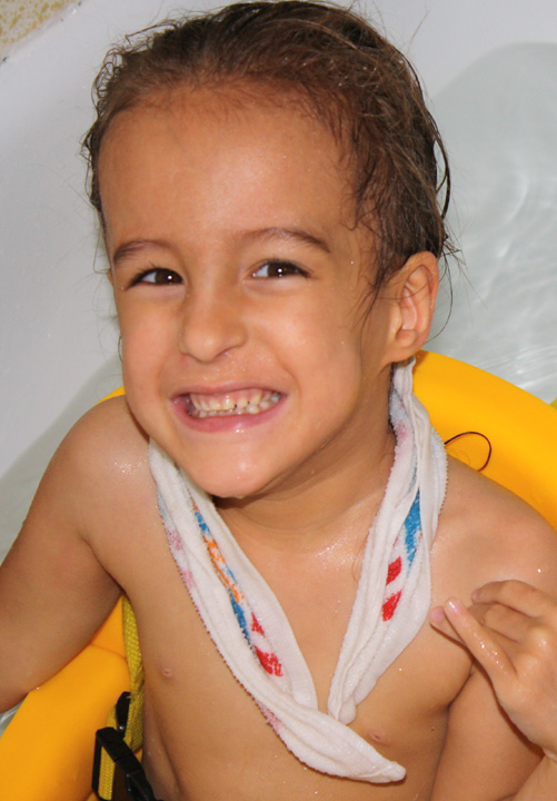 [2009.10.01EdenBath.jpg]