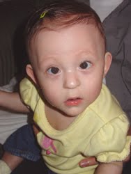 [2005.06.18HollyinYellow.jpg]