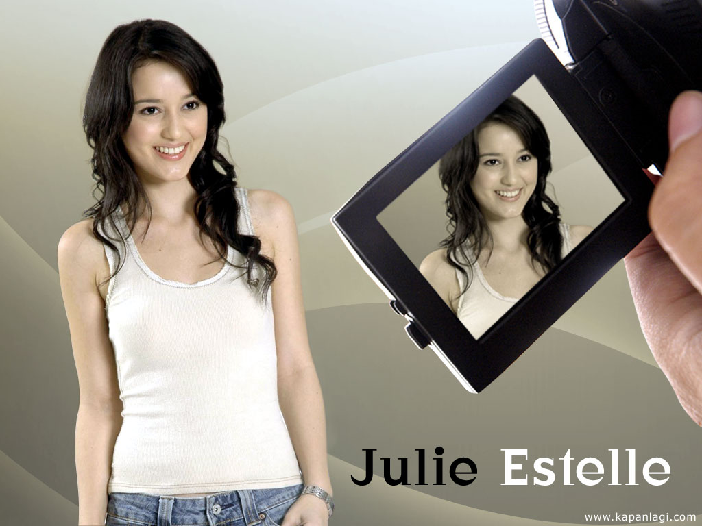 Julie Estelle Malangbisnis Media Partner Bisnis Anda