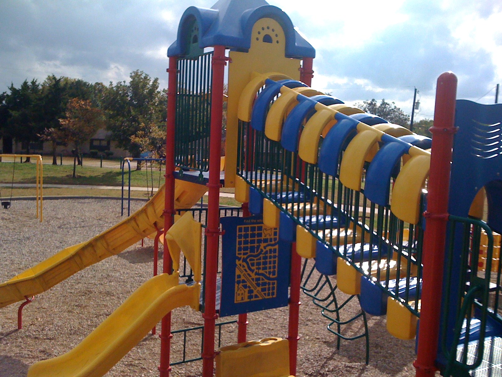 DFW Parks & Playgrounds Red Bird Park