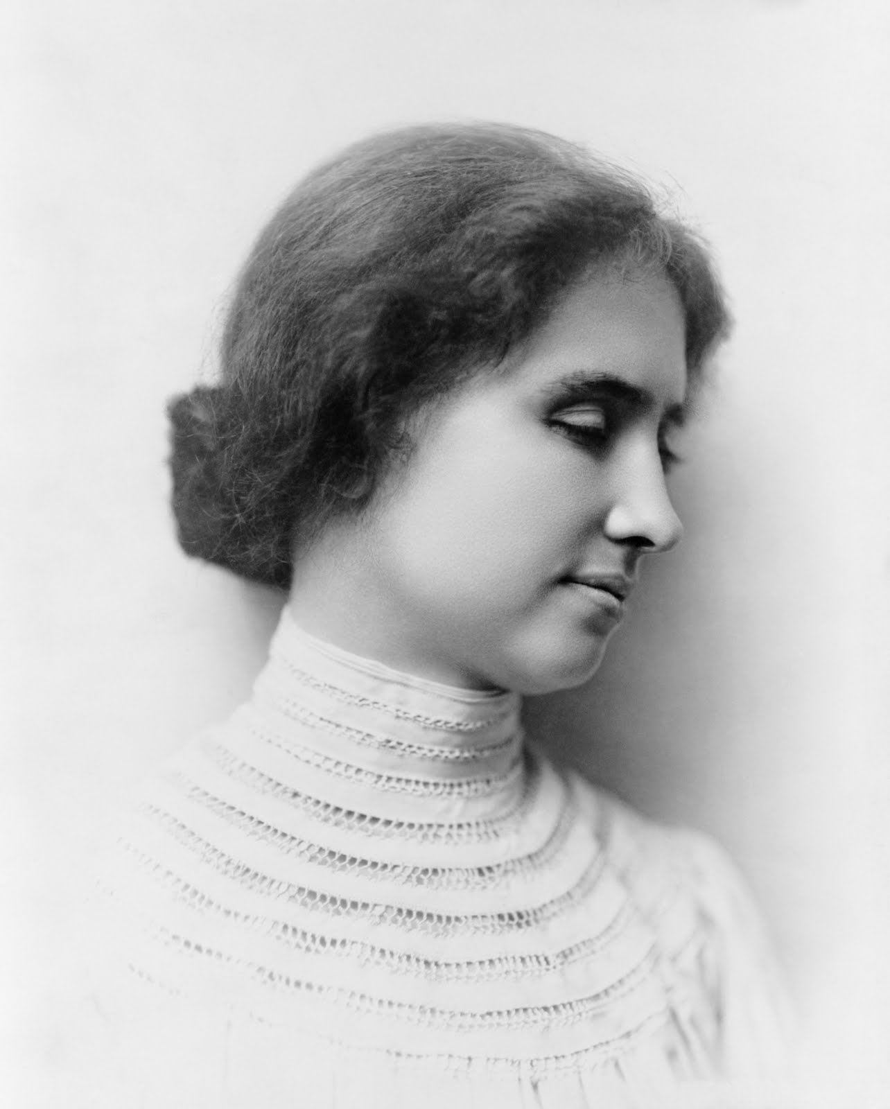 Hellen Keller Project: Helen Keller Update