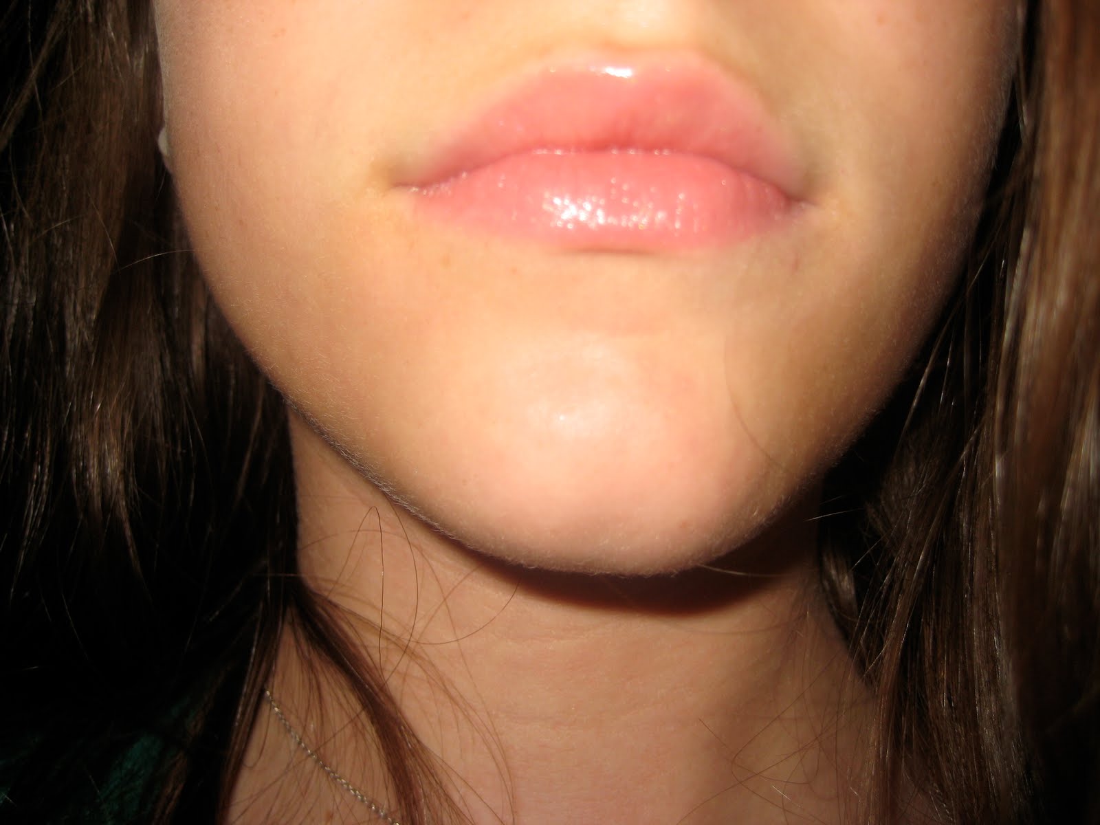 divinelyurban Review Kiehl's Lip Gloss in "French Rose"