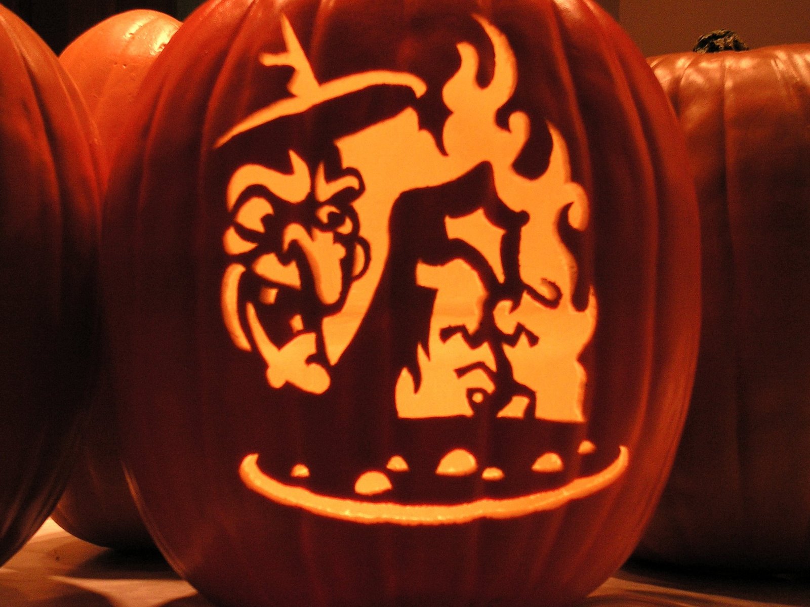 scary-witch-pumpkin-stencil-and-pumpkins-on-pinterest