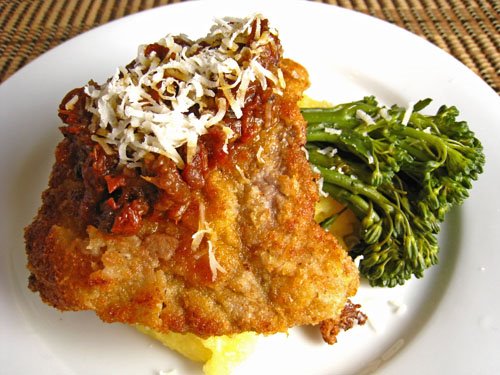 Veal Scallopini with Sundried Tomato Sauce Veal Scallopini with Sundried Tomato Sauce