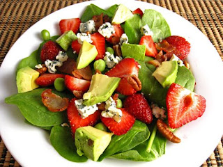 http://2.bp.blogspot.com/_UIXOn06Pz70/SHUunwR72BI/AAAAAAAADxc/k-c9rl9I21I/s800/Strawberry+and+Avocado+Spinach+Salad+500.jpg