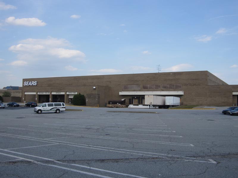 Sky City Retail History The Death of Shannon Mall Union City, GA