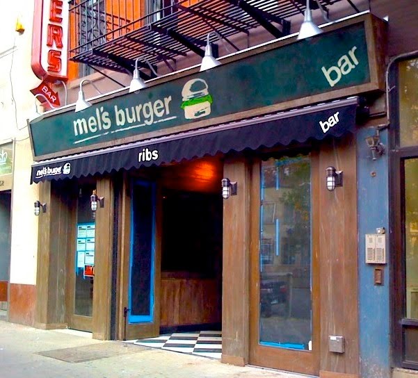 H A R L E M + B E S P O K E ☞ EAT Morningside Heights' Mel's Burger Bar