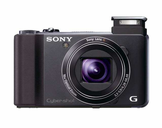 The Quest of The Photographer Wannabe: Sony unveils Cyber-shot DSC