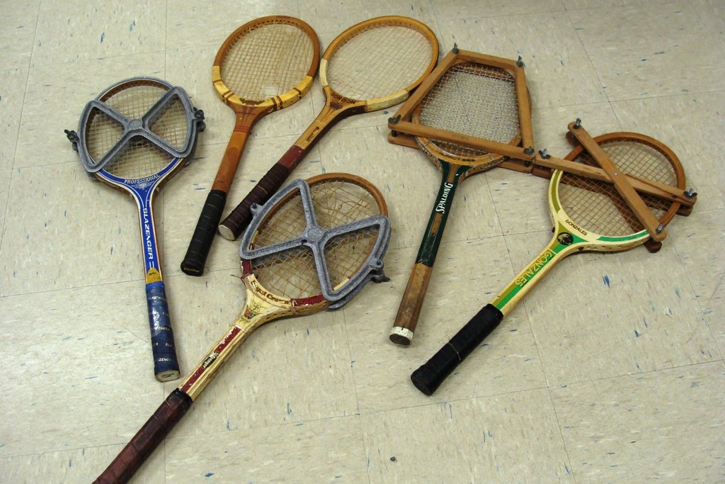 Tri Q VINTAGE TENNIS RACQUETS & VINTAGE RACQUET PRESSES