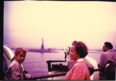 [Statue+of+Liberty.2.jpg]