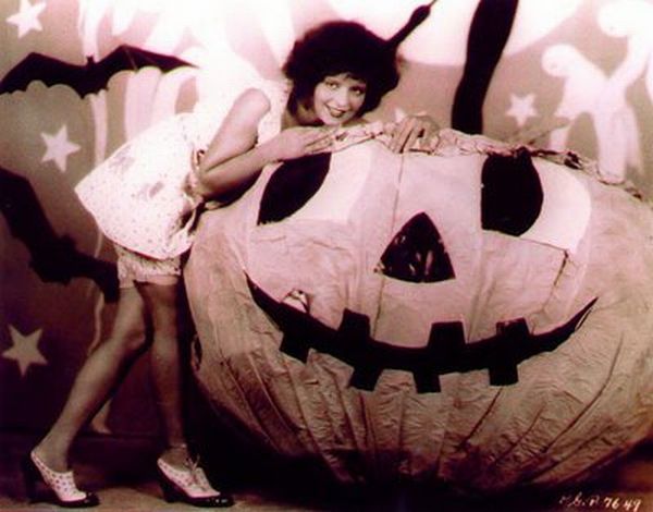 clara bow halloween