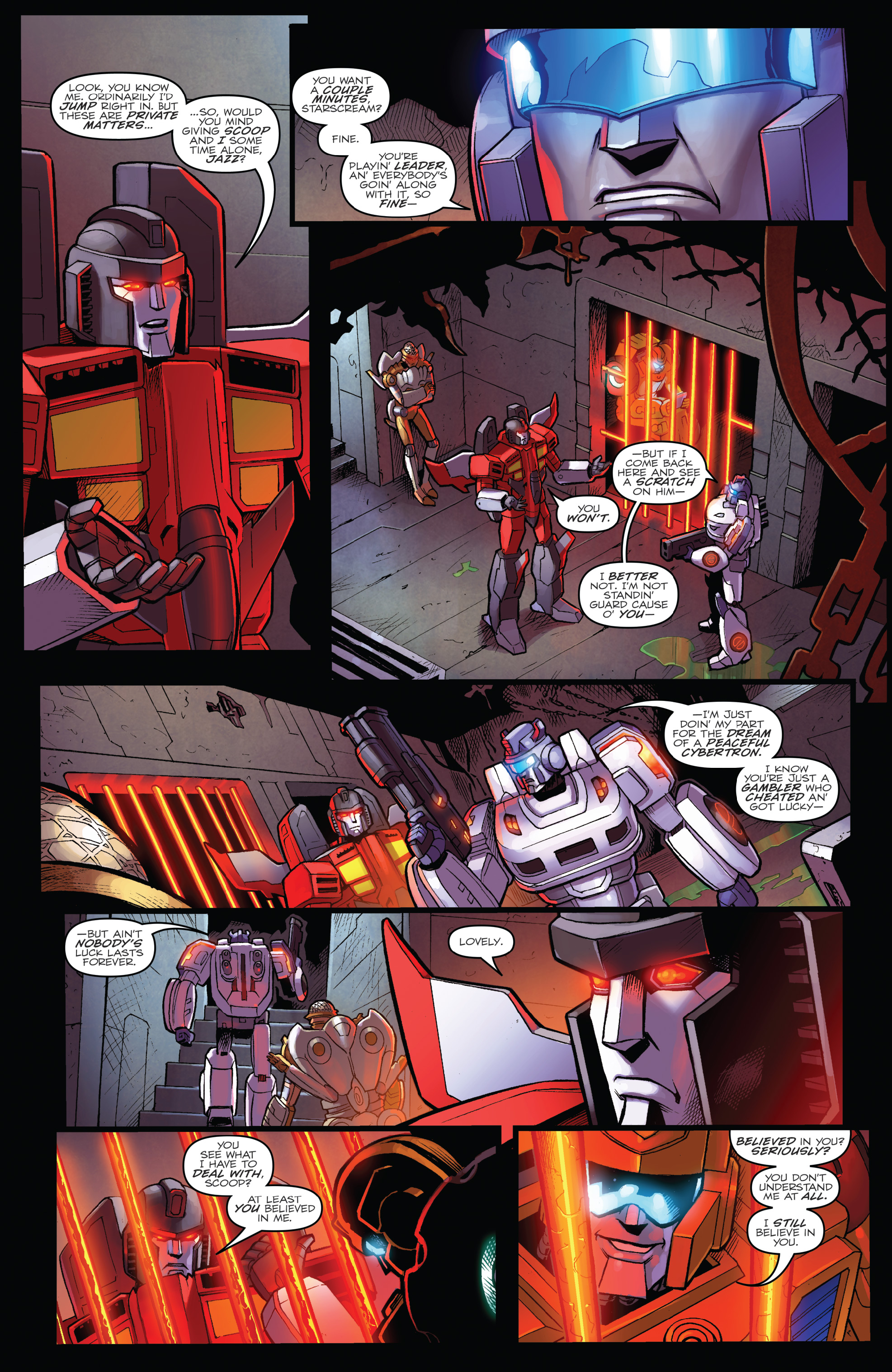 Read online The Transformers Dark Cybertron comic Issue Full