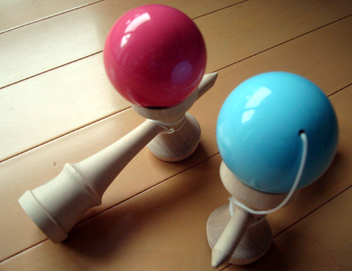 Pink Oozora Kendama Blue Ooozora Kendama