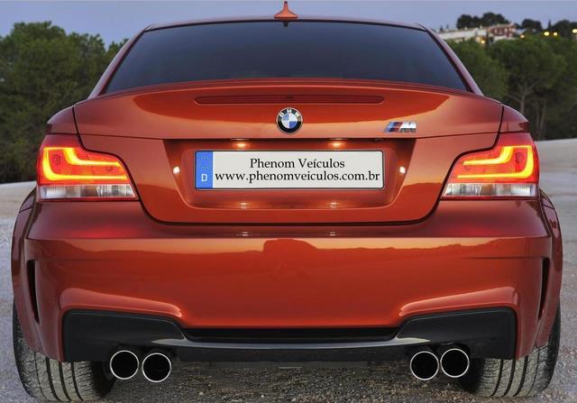 Nova BMW M1 - Serie 1 M - lanternas traseiras