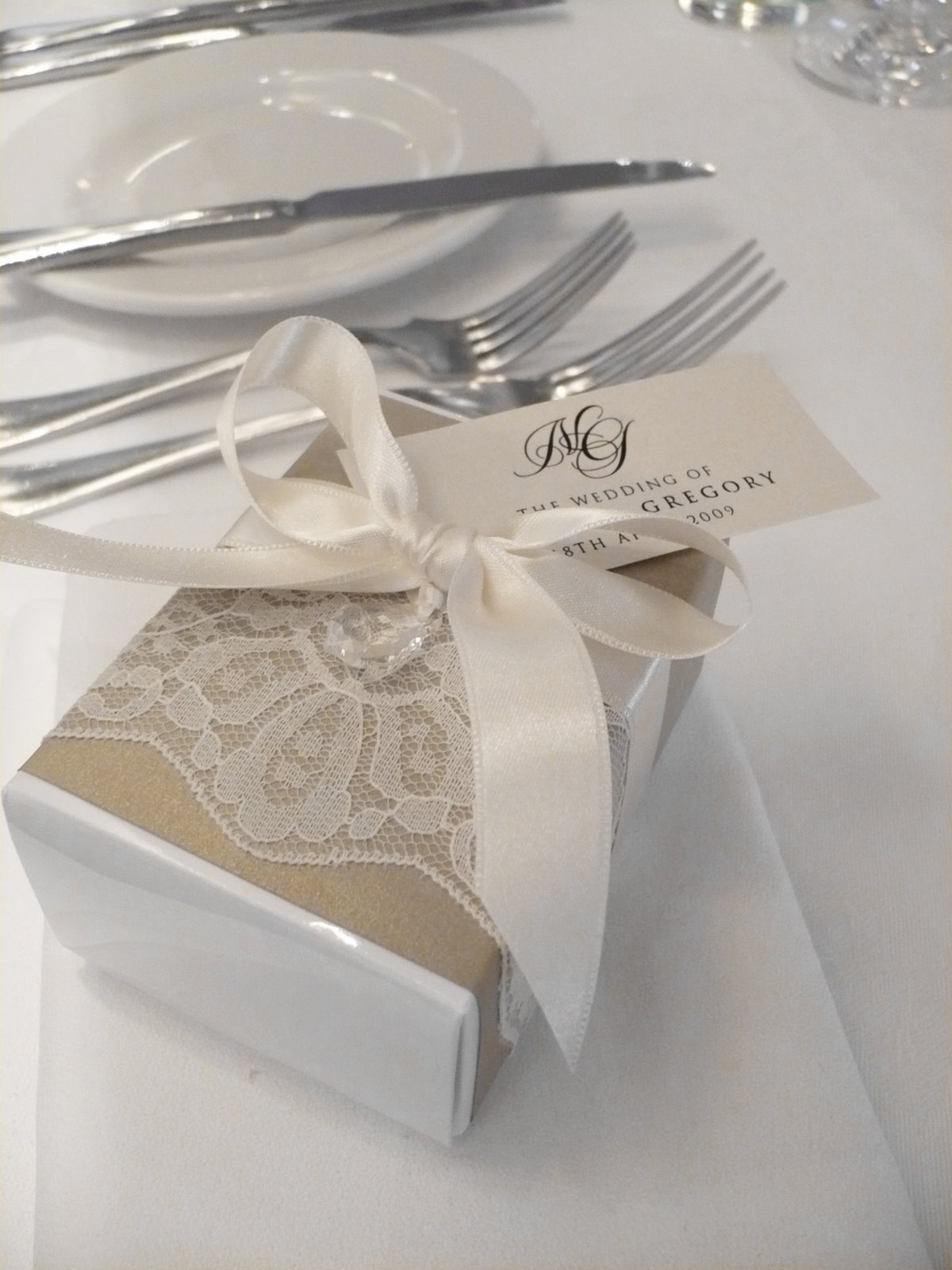 [EstablishmentMainBar1.jpg]