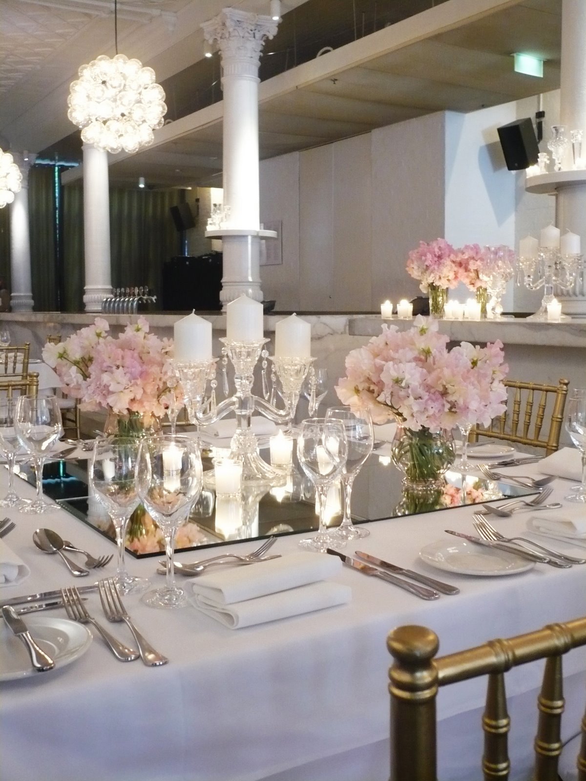 [EstablishmentMainBar7.jpg]