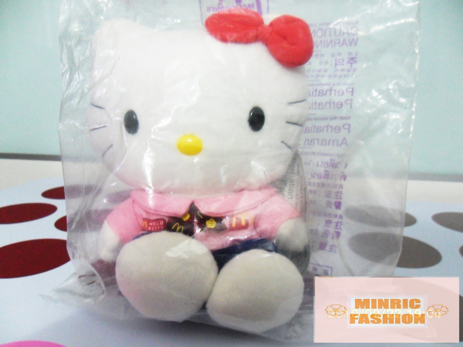 Limited Edition 】Mcdonald's Hello Kitty 1999