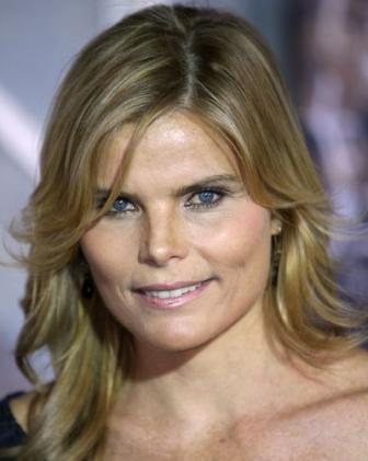 Total Celebrity: Mariel Hemingway Height