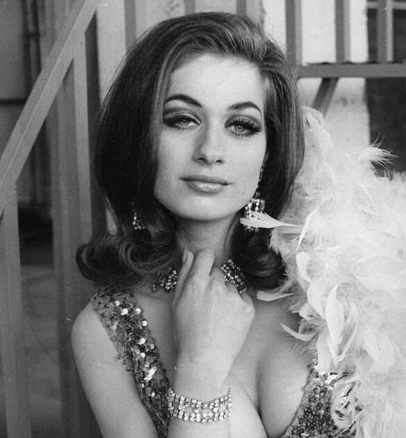 Valerie Leon Valerie Leon