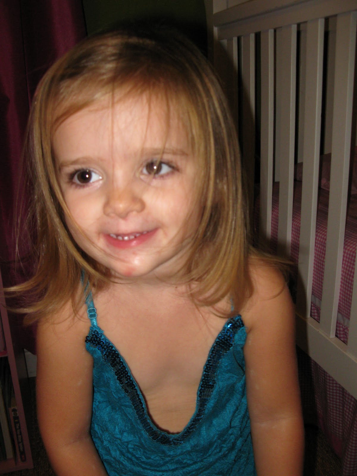 the zeller zoo: This Little Girl Cracks Me Up