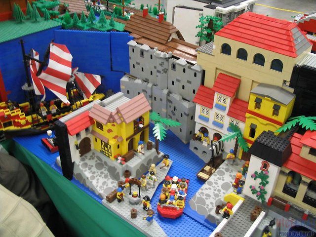 [lego_disneyland_8.jpg]