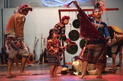 The Mindanao Examiner: Bagobo dancers