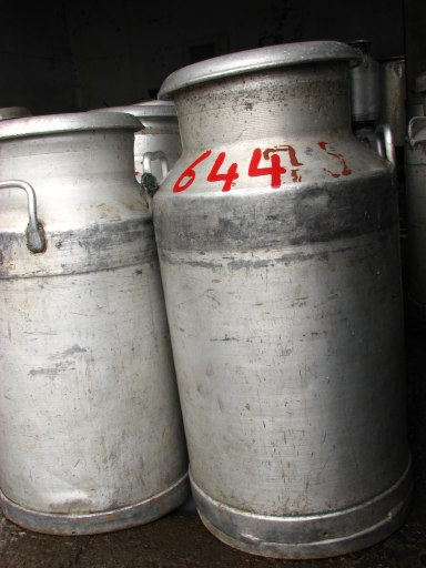 [Vasilhas_leite.jpg]