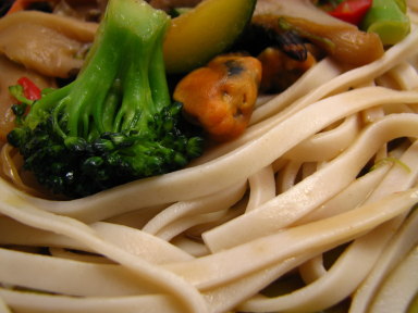 [Legumes_com_massa_Udon_4.jpg]