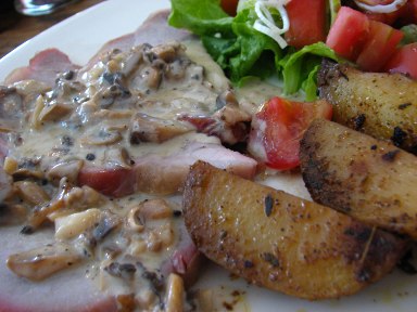 [Lombo_de_porco_com_batatas_assadas.JPG]