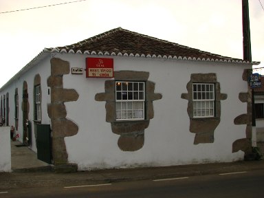 [restaurante_tichoa_edificio.jpg]