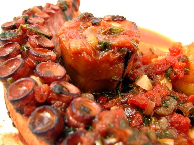 [polvo_guisado_com_batata_doce_1.jpg]