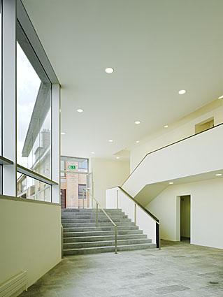 [Derek+Tynan+Architects,+-Sandford+Park+Multipurpose+Hall+(2).jpg]